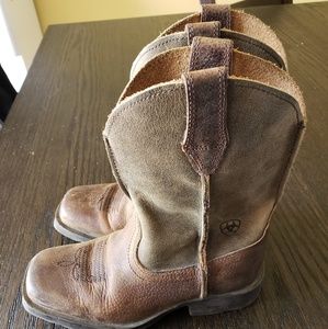 Ariat Boots Size 10